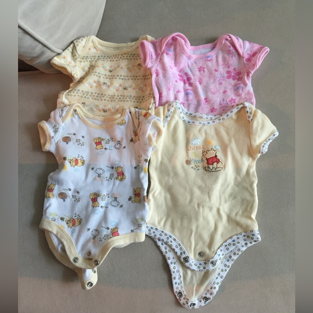 DISNEY WINNIE THE POOH Baby Sleepers